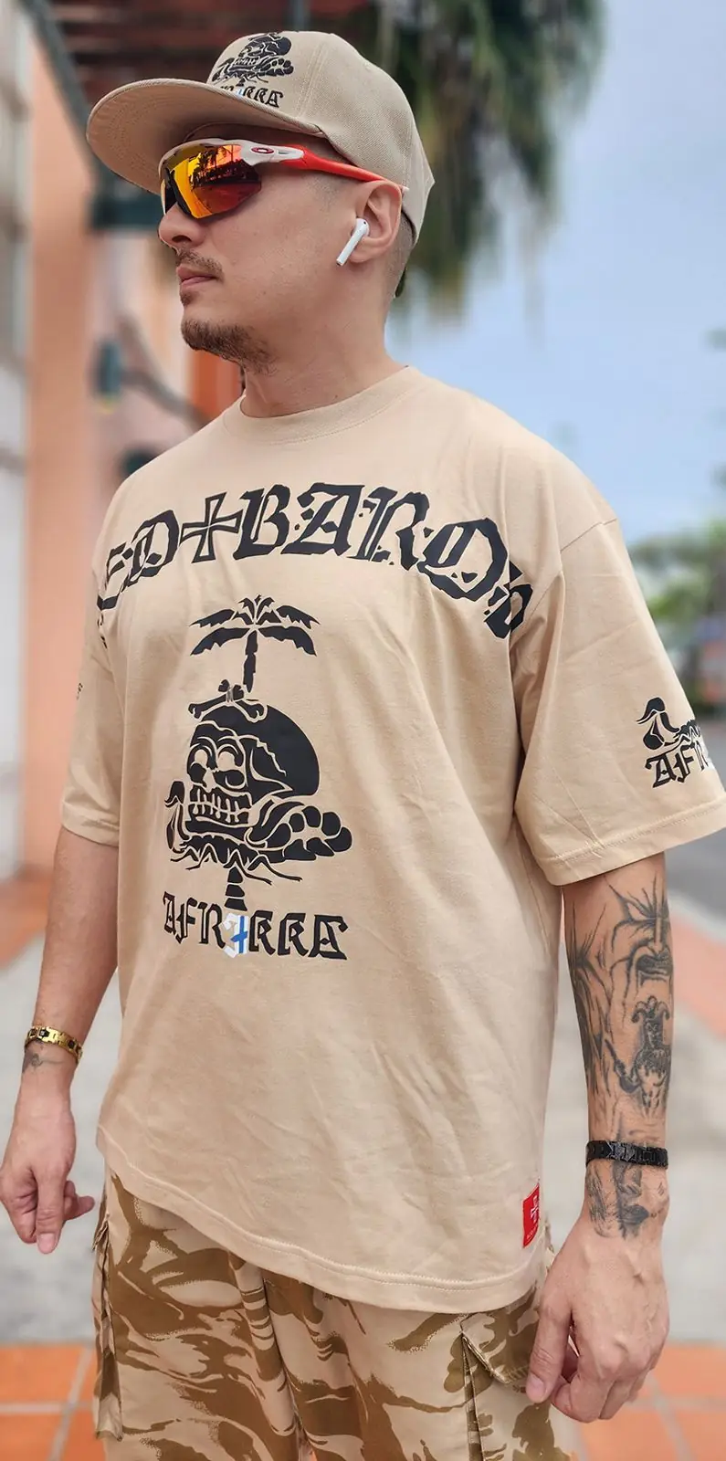 Desert sand T-shirt, a good travel colour